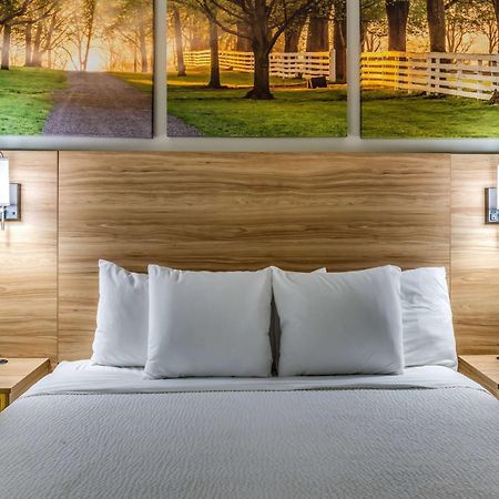 Days Inn & Suites By Wyndham Prattville-Montgomery Eksteriør billede