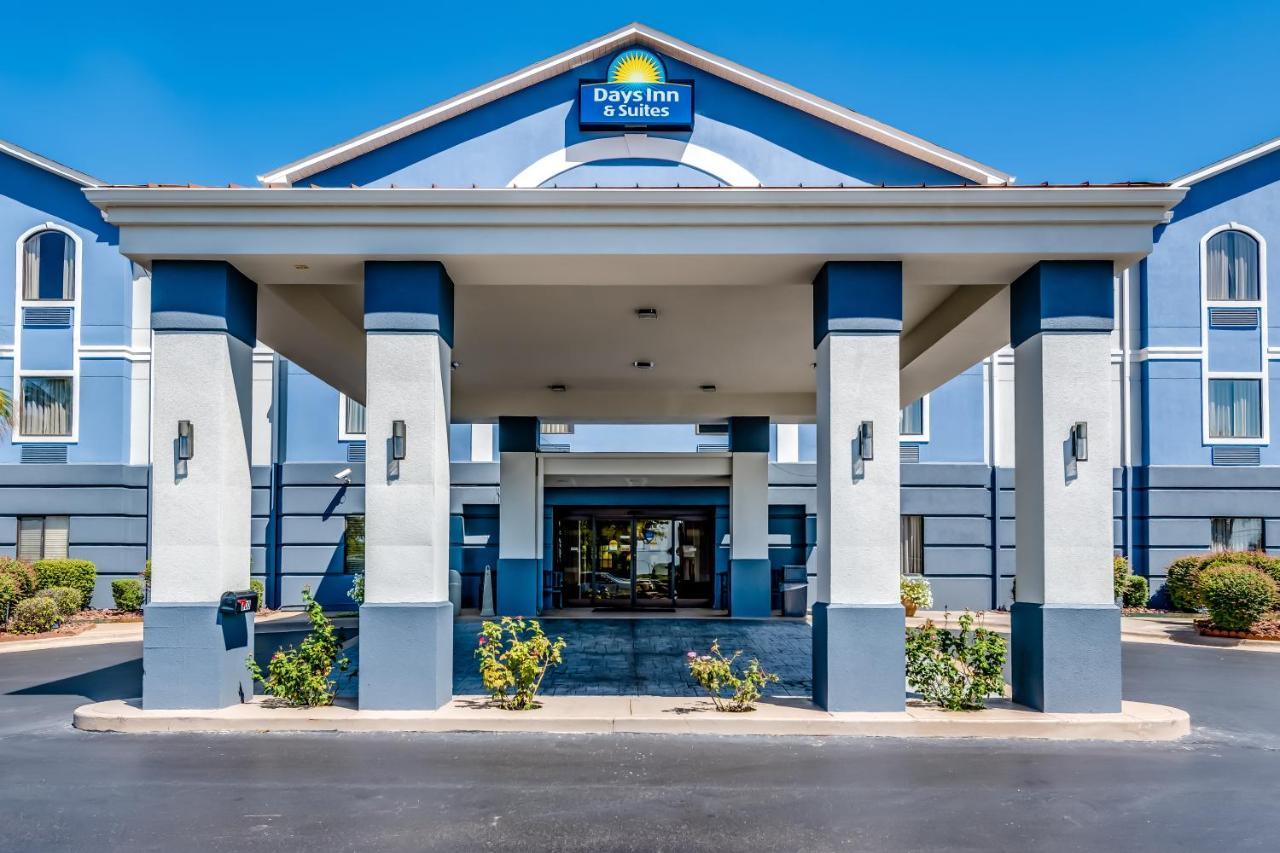 Days Inn & Suites By Wyndham Prattville-Montgomery Eksteriør billede