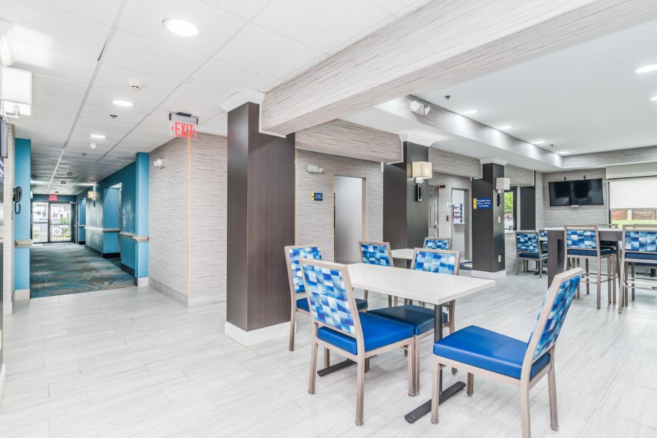 Days Inn & Suites By Wyndham Prattville-Montgomery Eksteriør billede