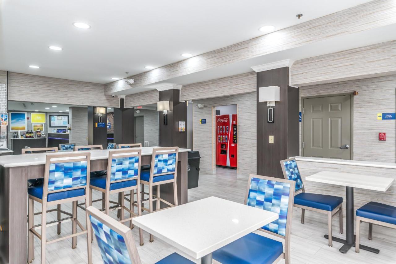 Days Inn & Suites By Wyndham Prattville-Montgomery Eksteriør billede