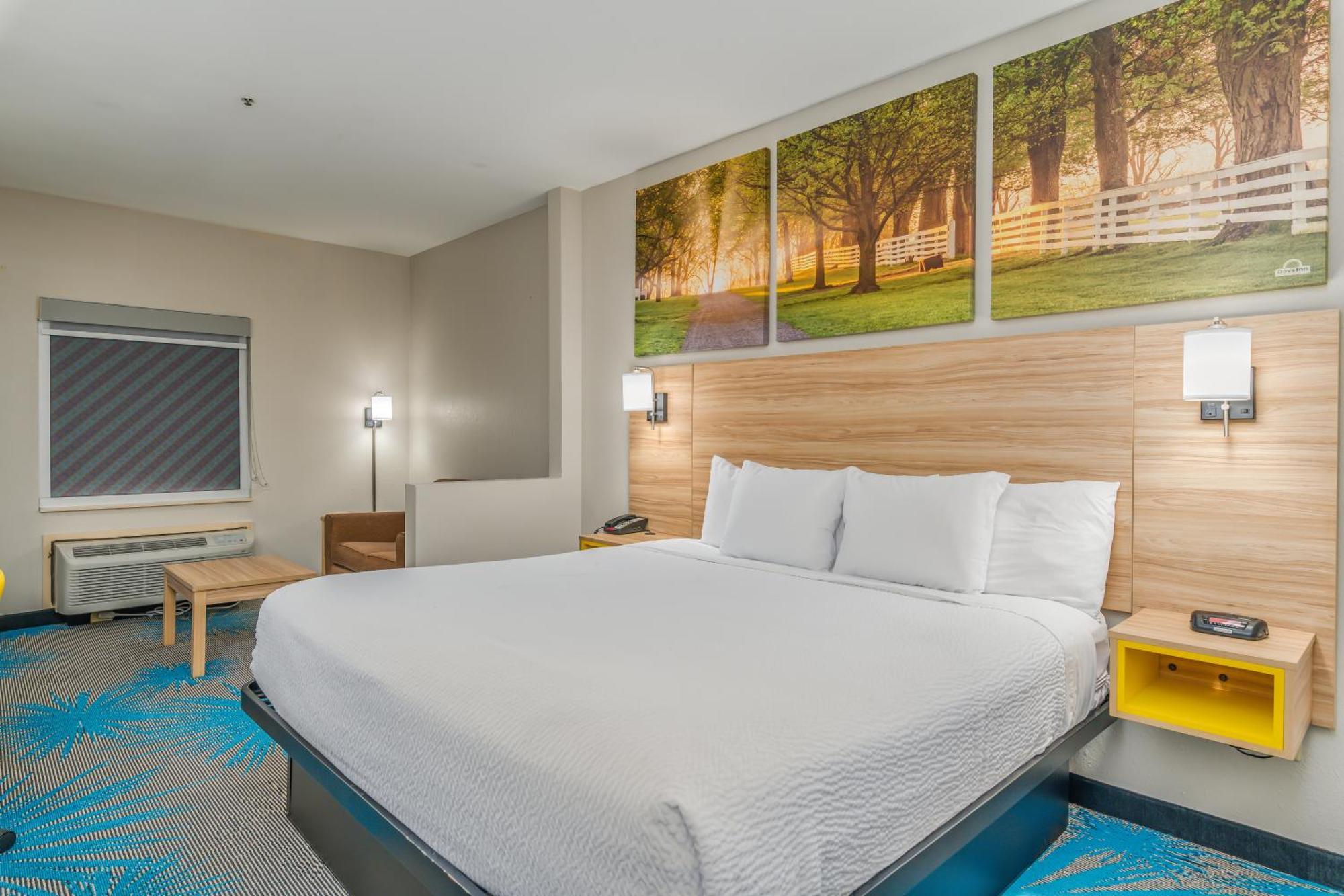 Days Inn & Suites By Wyndham Prattville-Montgomery Eksteriør billede