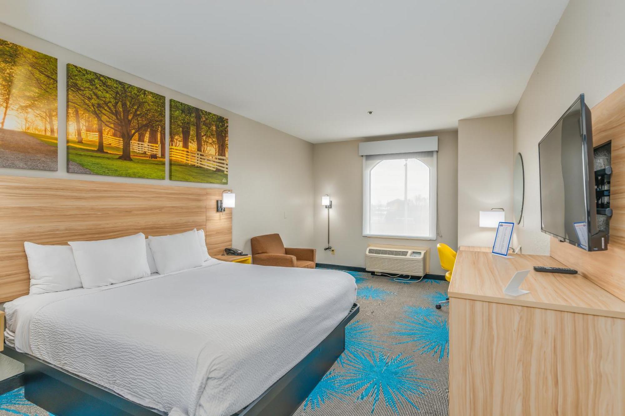 Days Inn & Suites By Wyndham Prattville-Montgomery Eksteriør billede